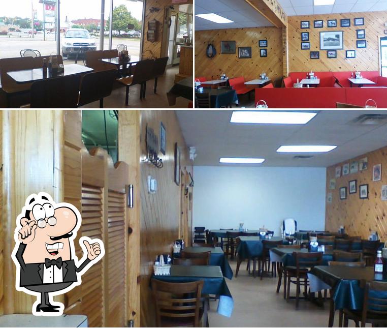 Check out how Cinda's Restaurant looks inside