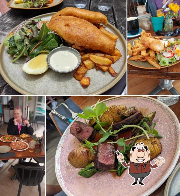 Long Beach Tavern in Waikanae - Restaurant menu and reviews