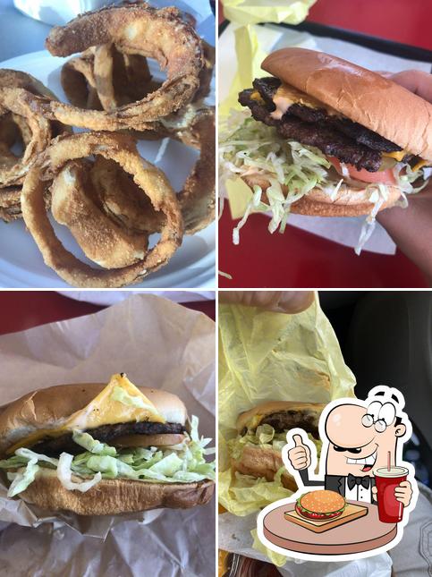 Astro Burgers in Inglewood - Restaurant menu and reviews