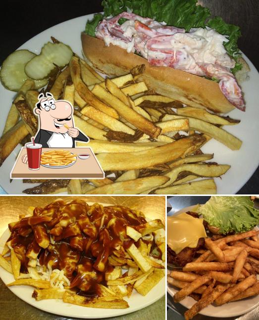 Order French fries at Boondocks Grille