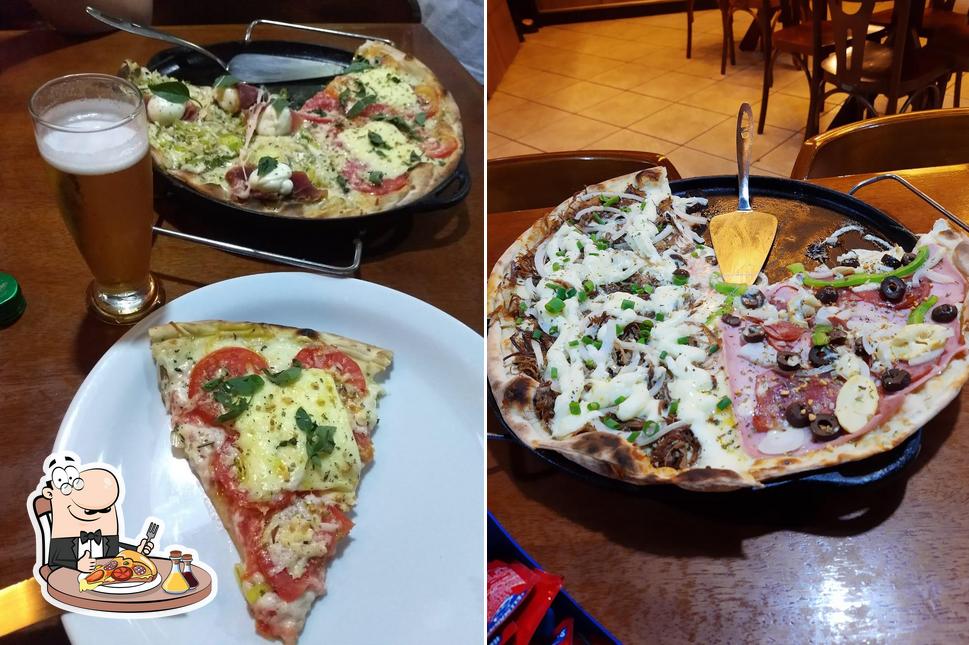 No Quattro Pizzeria e Gastrobar, você pode pedir pizza