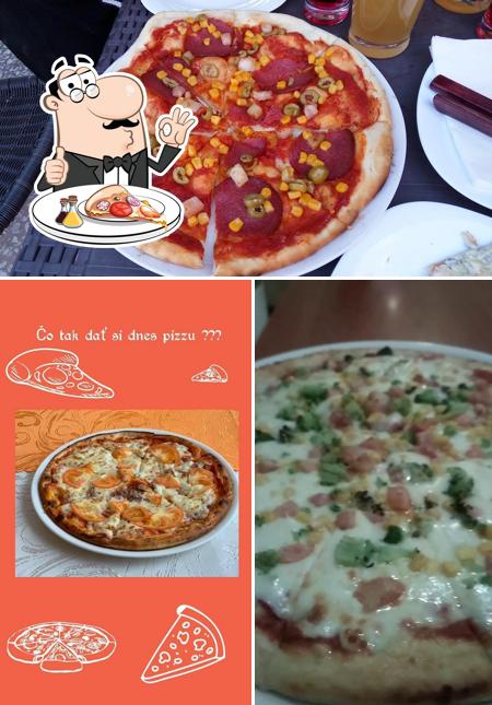 Elige una pizza en Pizzeria Restaurant