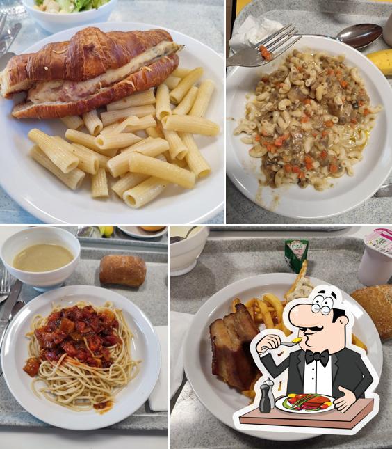 Plats à Restaurant Scolaire chateaubriand les Gayeulles