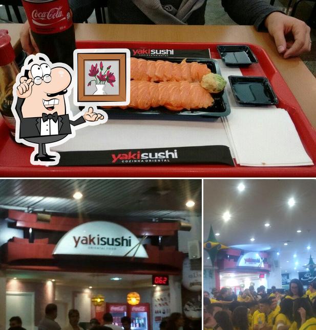 Entre diversos coisas, interior e mesa de jantar podem ser encontrados no Yakisushi