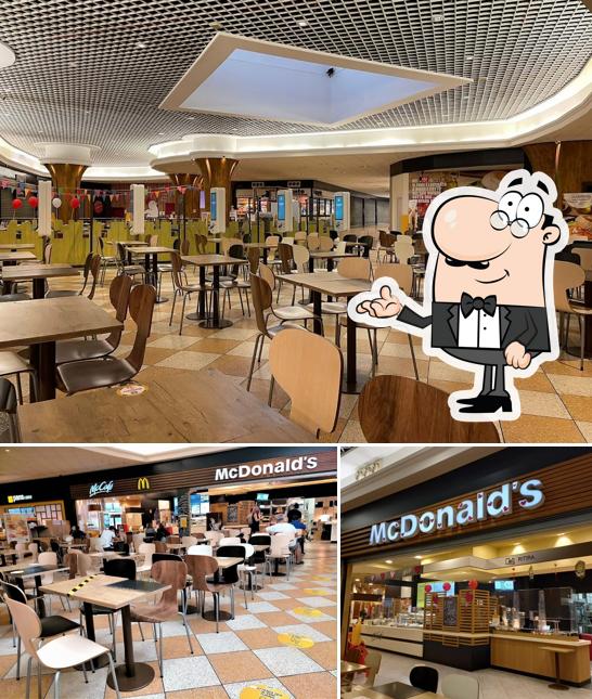 Siediti a un tavolo di McDonald's Vimercate