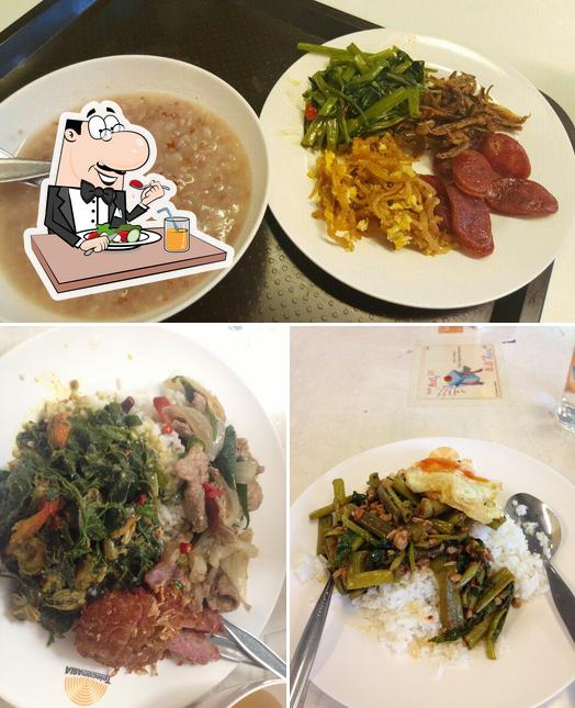 True tower food court cafeteria Bangkok Restaurant reviews