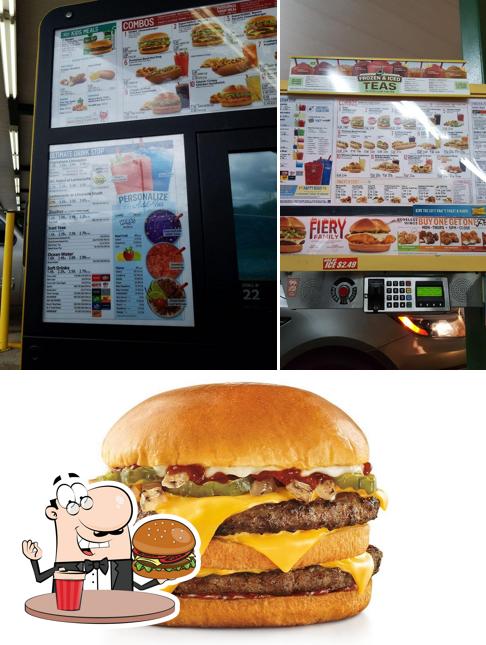 Prueba una hamburguesa en Sonic Drive-In