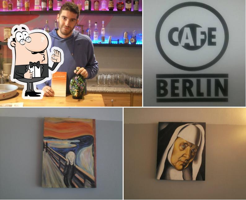 Guarda la immagine di Berlin Cafè