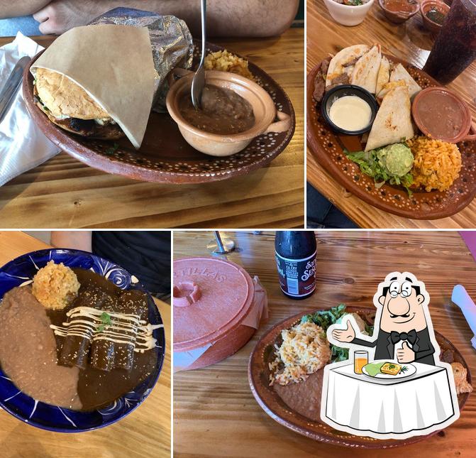 Food at Casa Jacaranda - Cocina Mexicana Mansfield TX