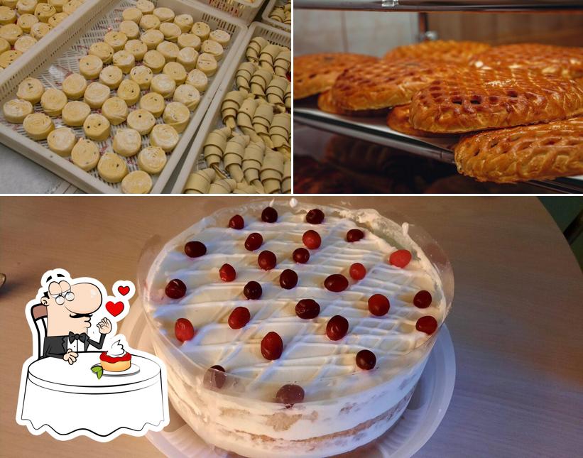 "Петергофские пекарни" предлагает разнообразный выбор сладких блюд