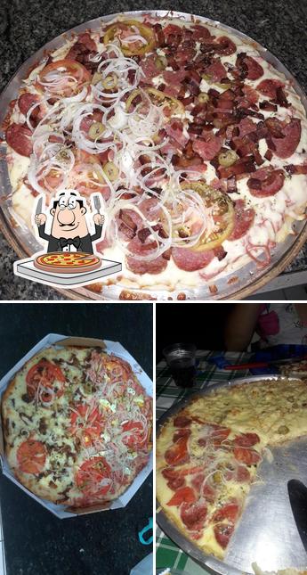 Peça pizza no Pizzaria Petruci. Fixo 32055080