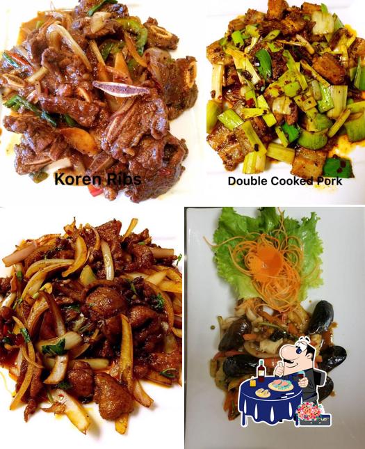 Order seafood at Thai Flavors