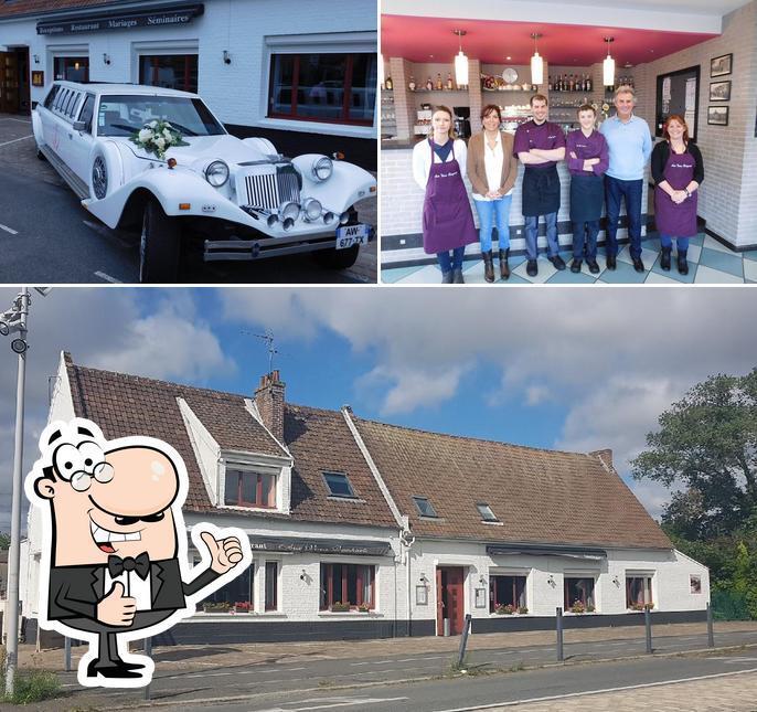 Regarder la photo de Restaurant, Traiteur et Location de salle : Aux Vieux Remparts