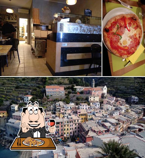 A PIZZERIA DEL CORSO CHIAVARI, puoi assaggiare una bella pizza