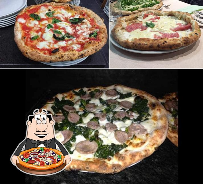 A Pizzeria Anema & Core, puoi provare una bella pizza