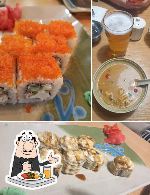 Еда в "Суши Баре Окинаве"