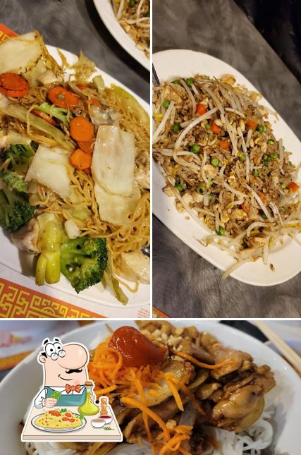 Еда в "Bona Vietnamese Restaurant"