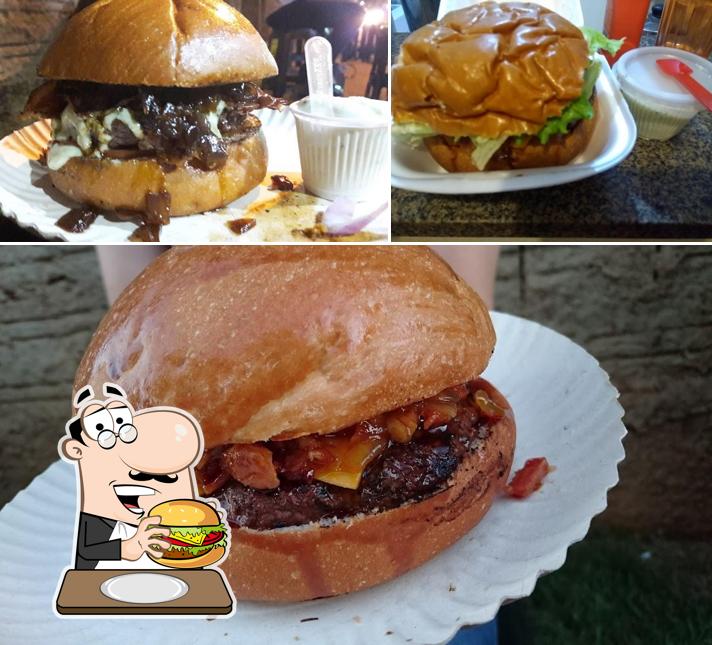 Delicie-se com um hambúrguer no Farm's Burguer