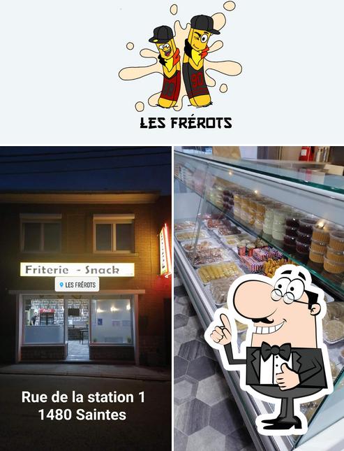 Regarder cette photo de Les Frérots