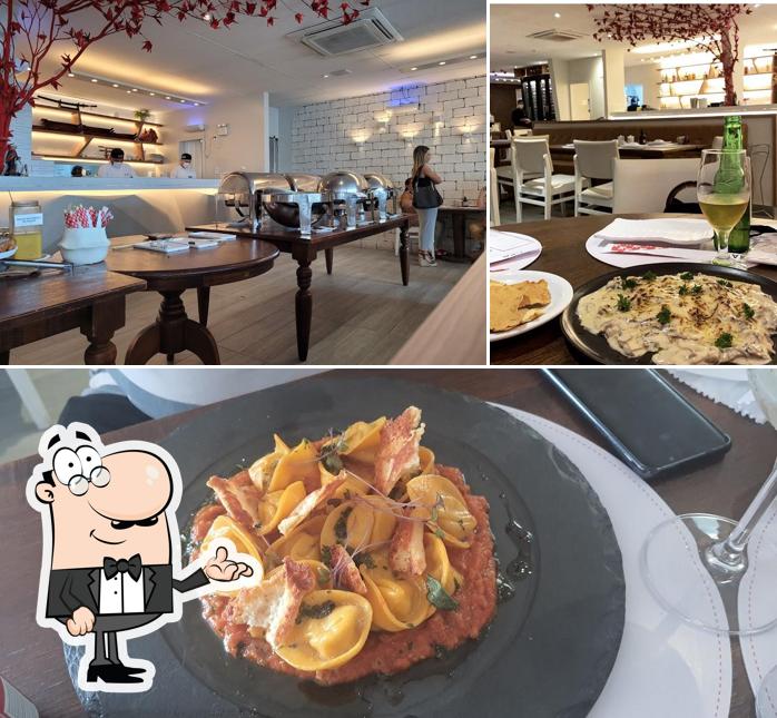 Entre diferentes coisas, interior e comida podem ser encontrados no Aka Restaurante