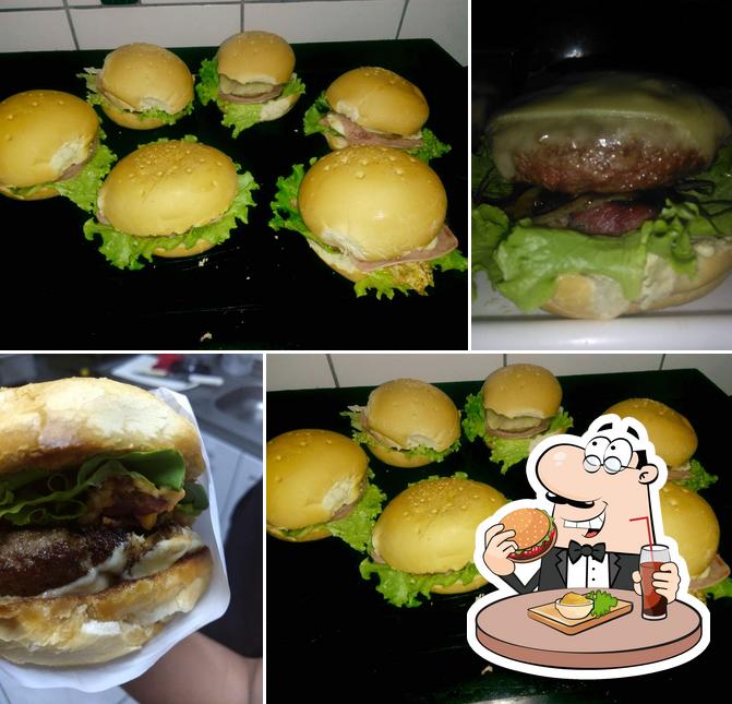 Peça um hambúrguer no Neto Burguers Mococa