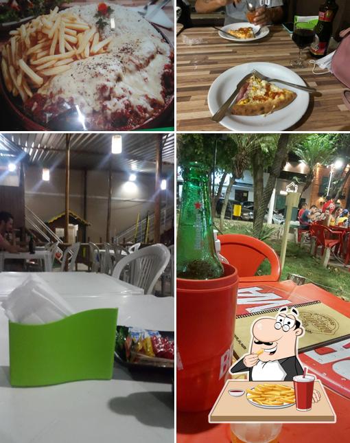 Peça fritas no Regis Pizzaria Ipatinga