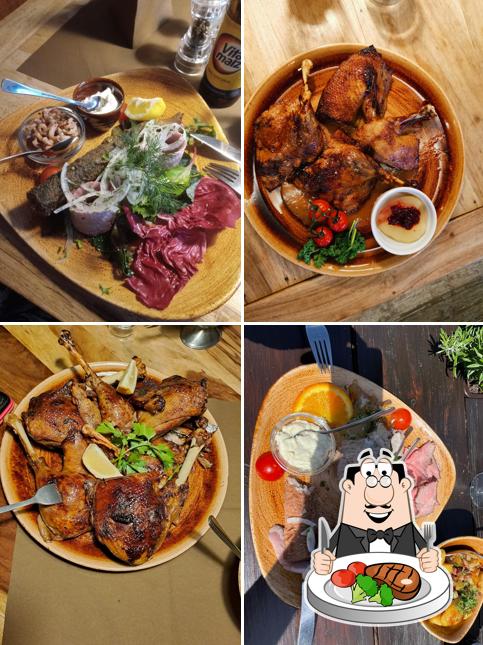 Order meat dishes at Restaurant am Ihlsee