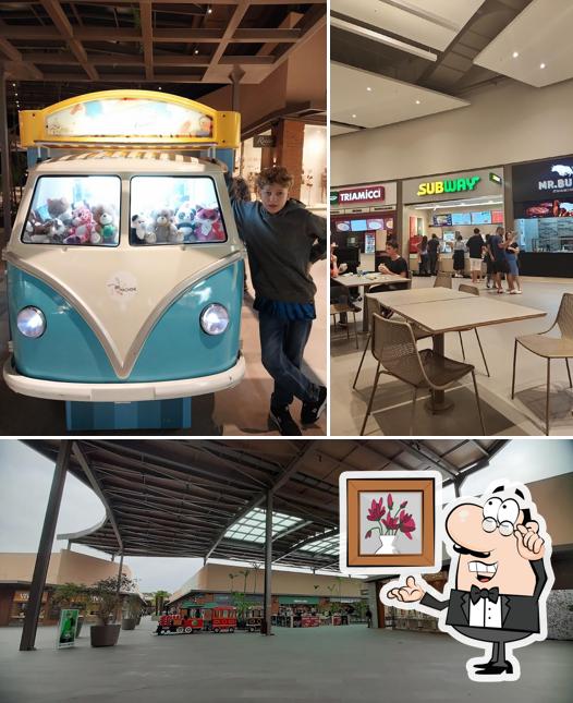 O interior do Subway - City Center Outlet Premium