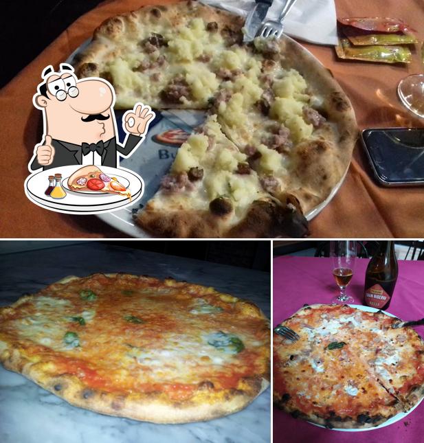 Scegli una pizza a Il Cantuccio