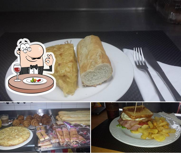 Food at Cafetería Balagares Golf