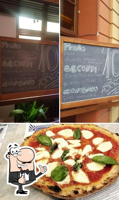 Vedi questa foto di Rinomata Pizzeria