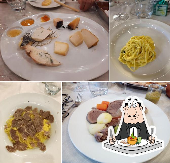 Plats à Ristorante Monferrato