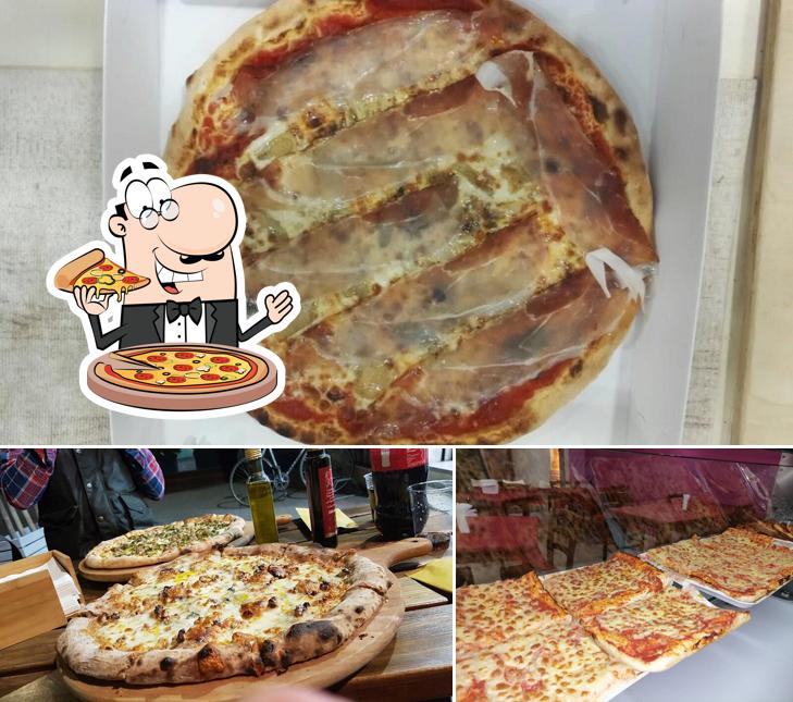 At Pizzeria Sole e Luna, you can enjoy pizza