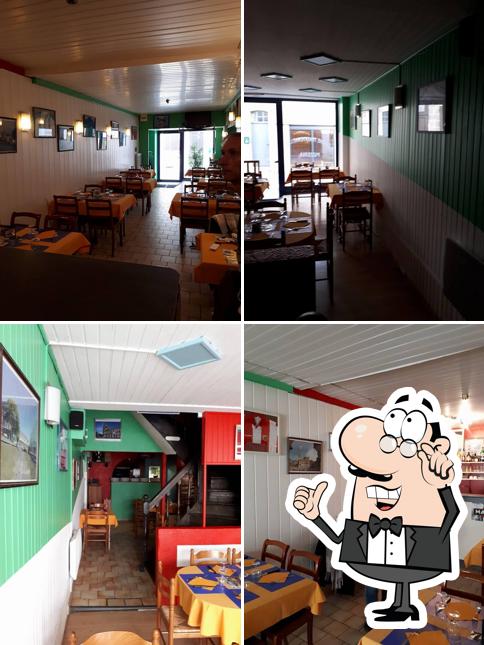 L'intérieur de Pizzeria La Squadra Montluçon