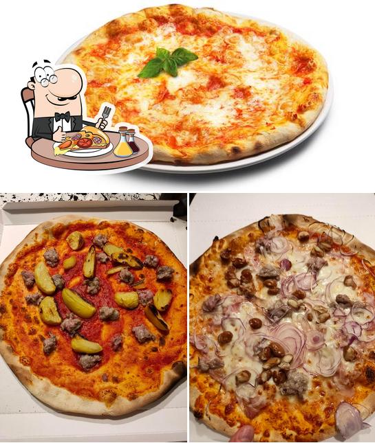Ordina una pizza a Pizzeria Mediterranea
