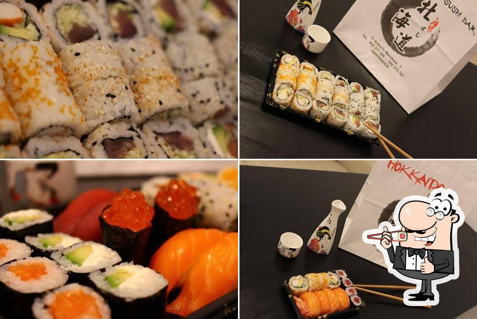 HOKKAIDO SUSHI BAR sirve rollitos de sushi
