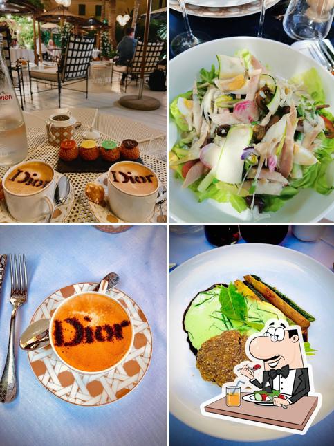 Dior Café: Posh and Trendy Dior Des Lices Saint-Tropez.