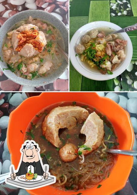 Meals at Bakso & Pangsit Mas Indra