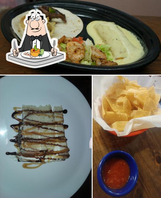 La Hacienda in Troup Restaurant menu and reviews