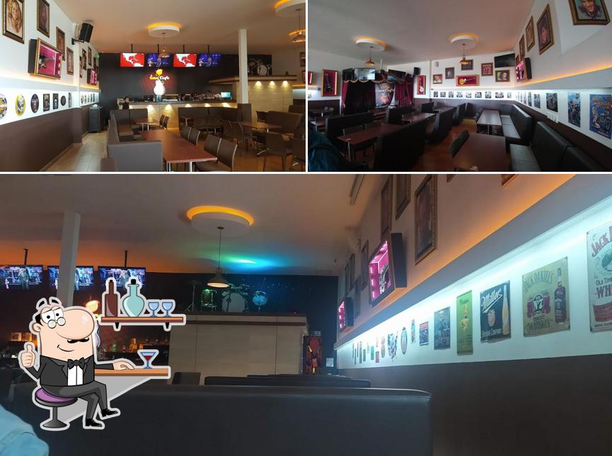 The interior of Luna Cafe Restaurante & Bar Soacha