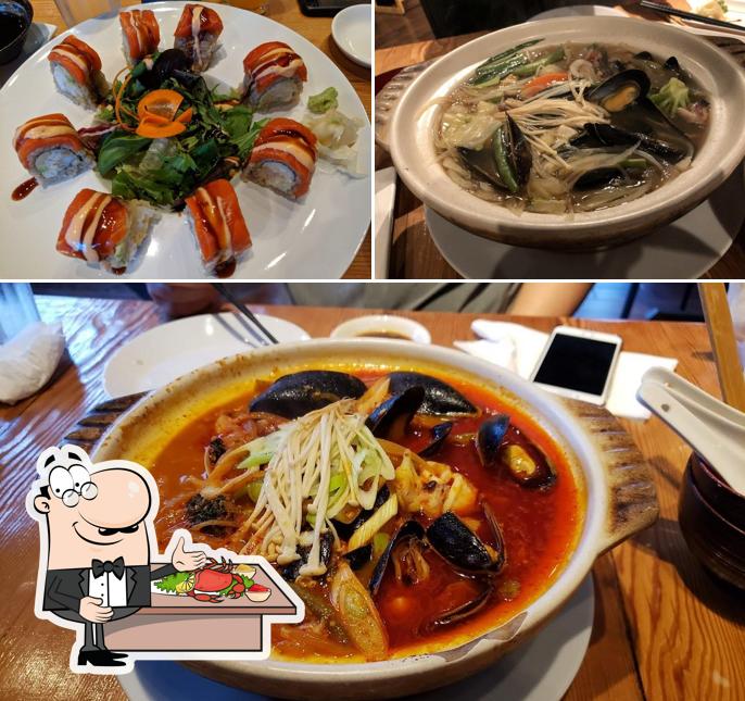 Попробуйте блюда с морепродуктами в "Gozen Sushi Bar Izakaya"