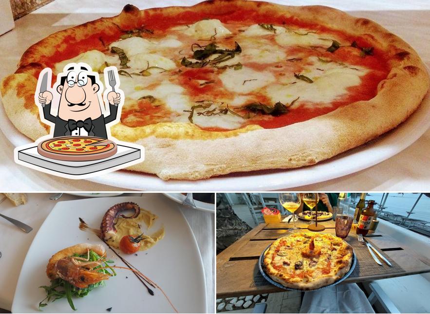 At Lo Squalo, you can enjoy pizza