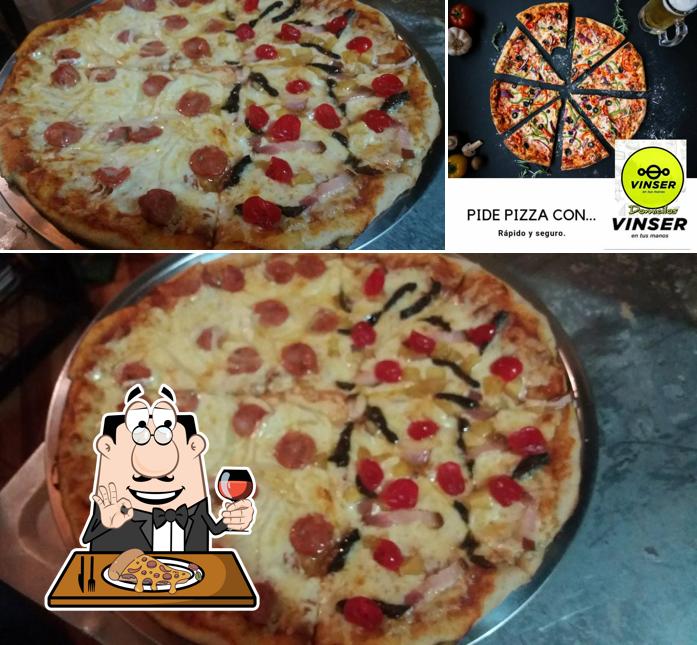 В "Travesias Pizza Parrilla." вы можете заказать пиццу