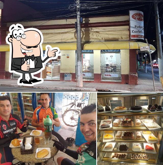 Look at the picture of PADARIA SÃO JOSÉ