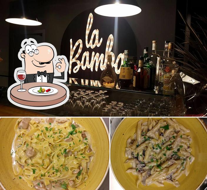 Tra le diverse cose da Ristorante Pizzeria La Bamba si possono trovare la cibo e bevanda