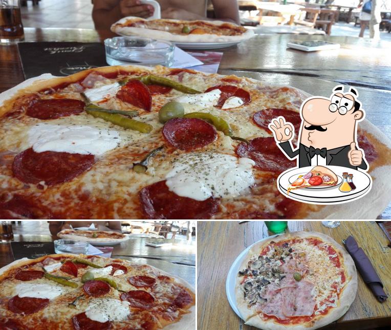 Try out pizza at Pizzeria More