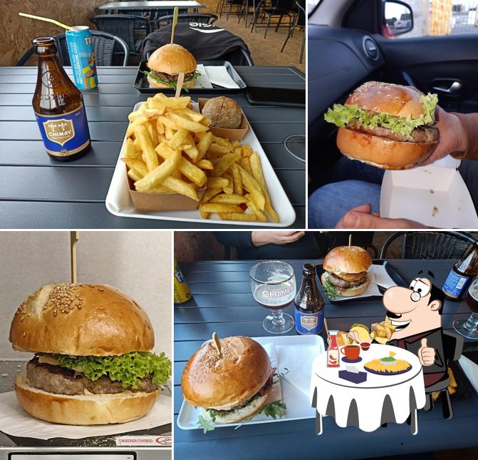 Faites-vous plaisir avec un hamburger à Friterie Street corner