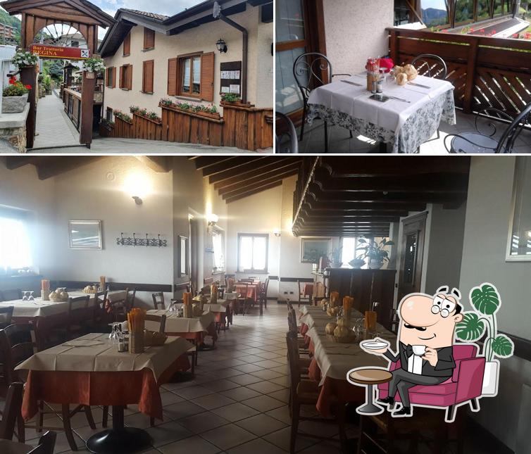 Dai un'occhiata agli interni di Ristorante Trattoria Regina