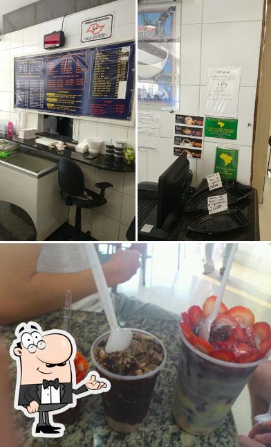 O interior do Açaí Mania