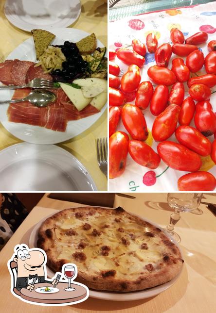 Platti al Ristorante Pizzeria Antica Roma